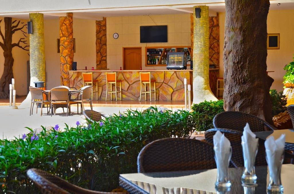 Mensvic Grand Hotel Accra Eksteriør billede